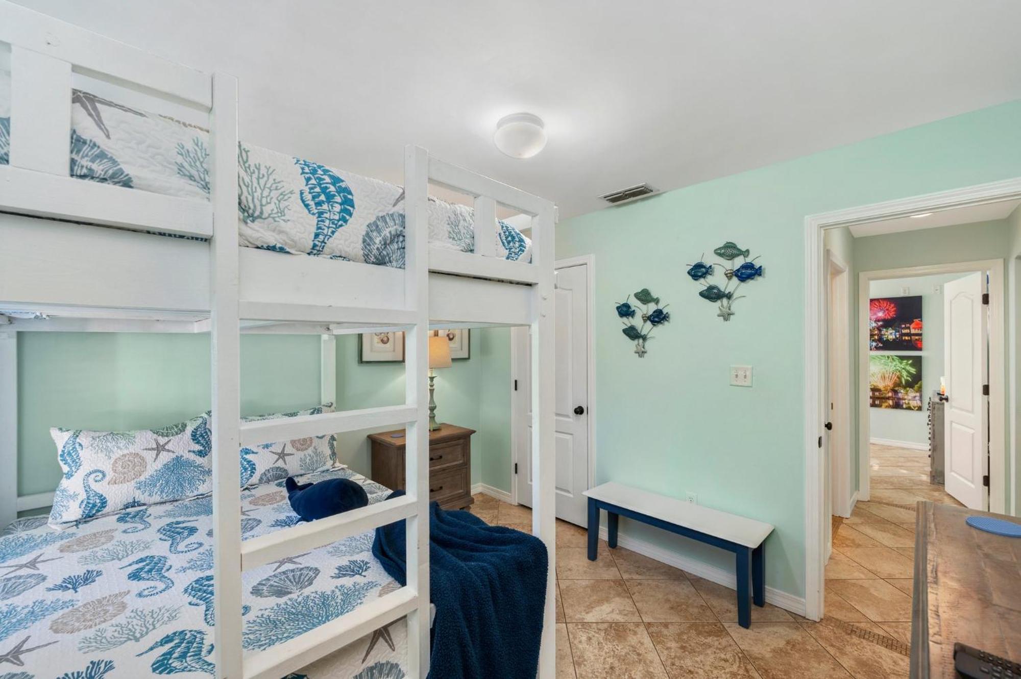 Beautiful Pet Friendly Home! New Tropical Pool, Opt Golf Cart And Pool Heat, Minutes To Beach Дестін Екстер'єр фото