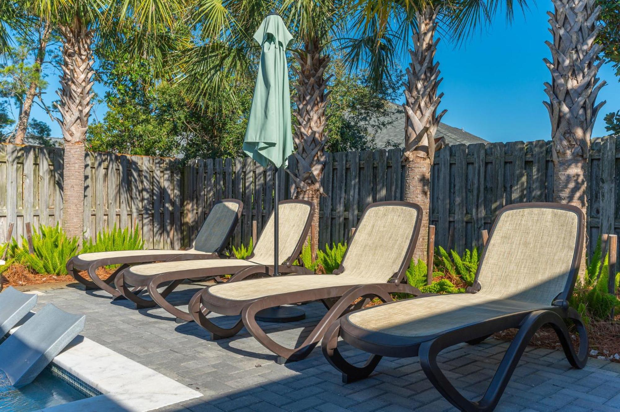 Beautiful Pet Friendly Home! New Tropical Pool, Opt Golf Cart And Pool Heat, Minutes To Beach Дестін Екстер'єр фото
