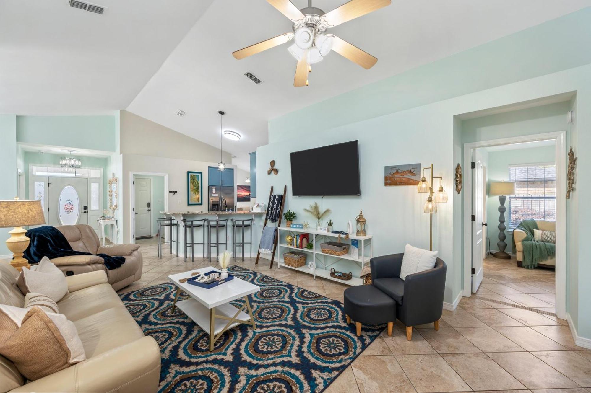 Beautiful Pet Friendly Home! New Tropical Pool, Opt Golf Cart And Pool Heat, Minutes To Beach Дестін Екстер'єр фото